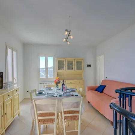 Palms Villa - Sea View Terrace And Parking - Happy Rentals Διαμέρισμα *