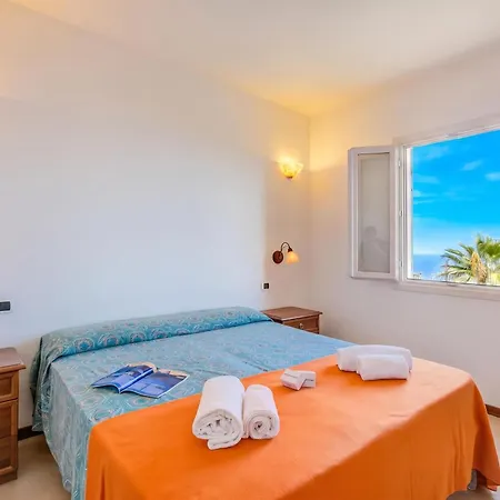 Апартаменты Palms - Sea View Terrace And Parking - Happy *