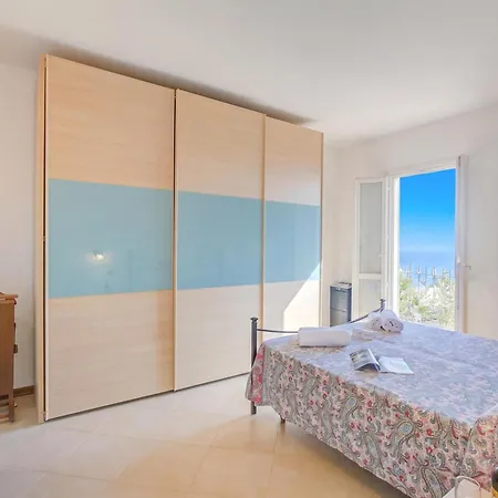 Апартаменты Palms - Sea View Terrace And Parking - Happy